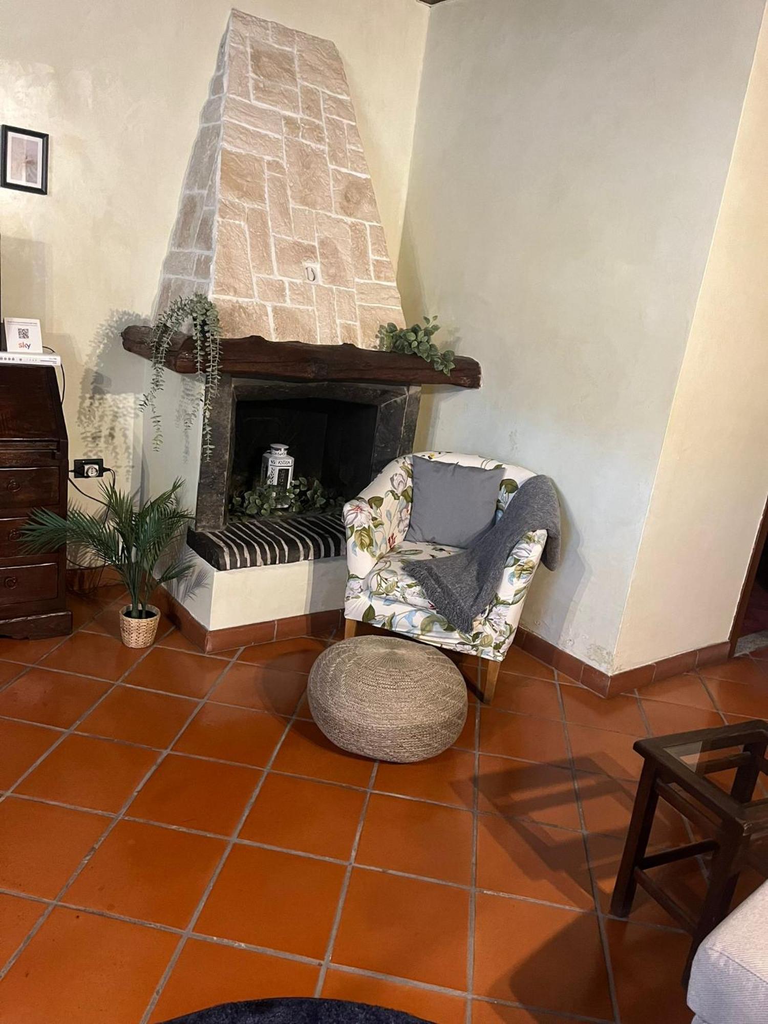Bilocale Dafne Abbadesse Guest House Mailand Exterior foto
